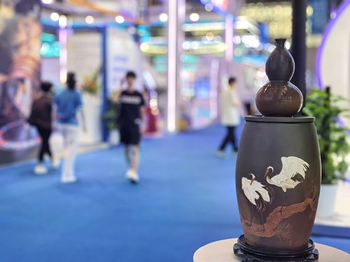 榮州陶一澄品牌亮相第二屆一帶一路國際技能大賽及文創(chuàng)產(chǎn)品展覽 工藝美術(shù)品的銷售與租賃新機(jī)遇