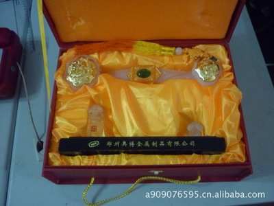 遼寧龍年紀念品與工藝品市場概覽 產品特色、價格與供應商分析